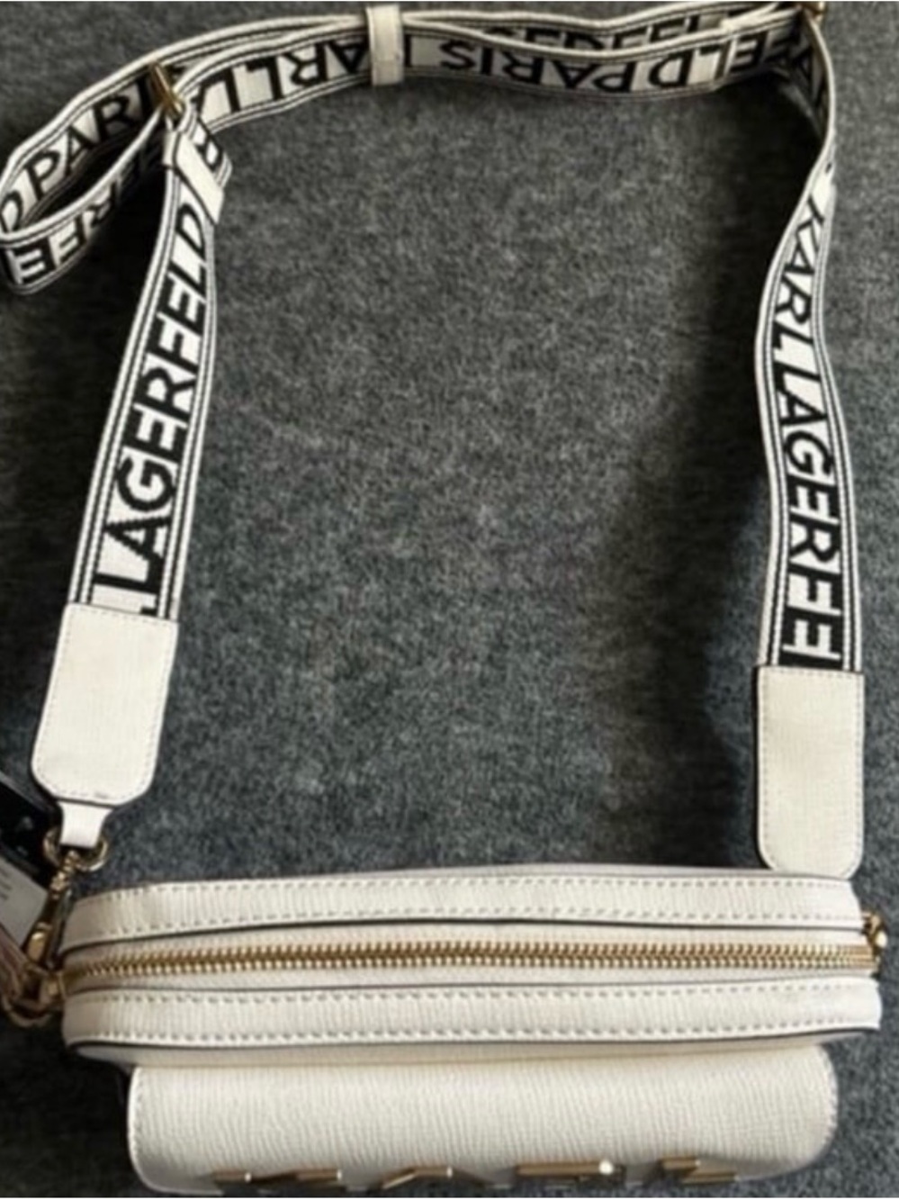 Karl Lagerfeld White Crossbody Bag with Gold KARL Logo and Branded Strap (NWT) - Picture 3 of 5
